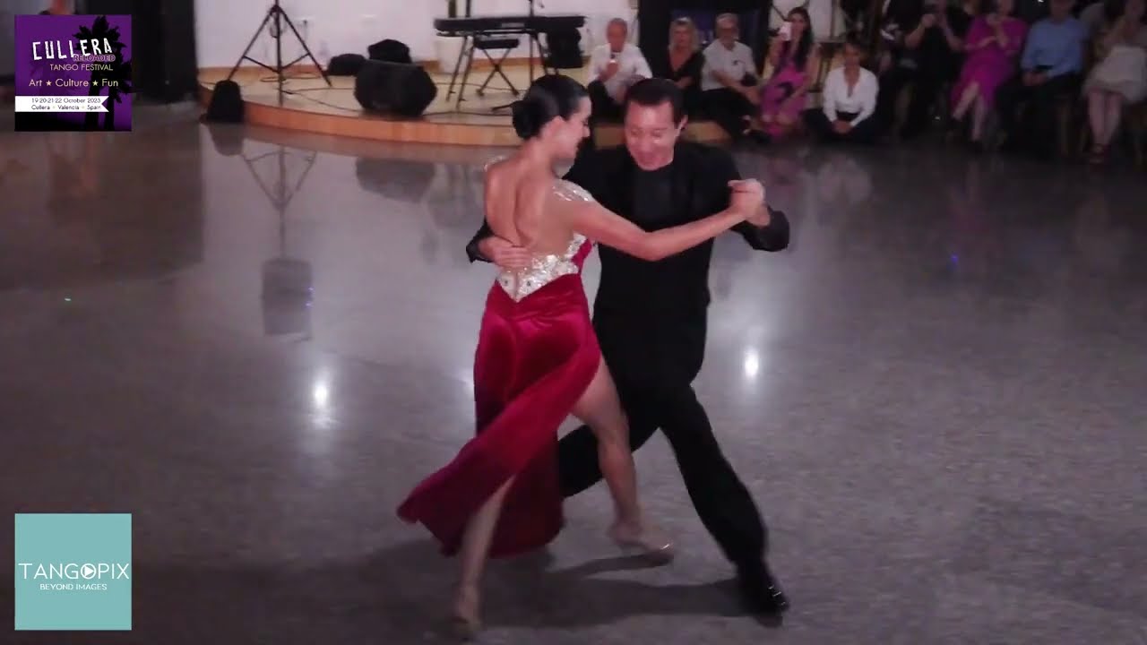Video thumbnail for Miguel Ángel Zotto & Daiana Guspero dance Alfredo de Angelis - Flores del Álma