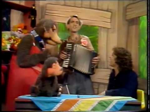 JOE DOLCE - SHADDAP YOU FACE - SHIRL'S NEIGHBOURHOOD