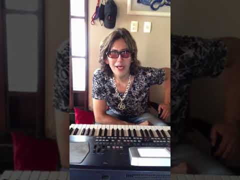 Júlio Nascimento, vem curtir junto comigo.