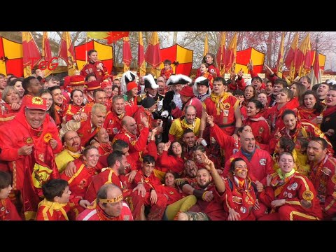 Mugnaia e Generale con gli aranceri nelle piazze -  Carnevale Ivrea 2024