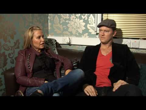 Anastacia hooks up with Ben's Brother for london gig