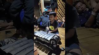 Download lagu Anak² Baduy Belajar seni sunda Gamelan koromong mp3 Download lagu Anak² Baduy Belajar seni sunda Gamelan koromong mp3