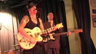 Revolutionaires'Baby Please Don't Go'@Blues in Farnsfield