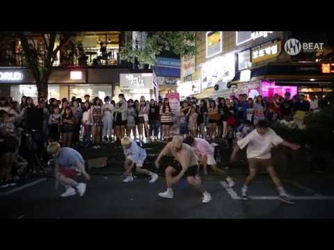 Justin Bieber - Sorry Dance cover Busking in Hongdae