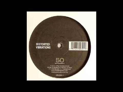Glenn Underground - Distorted Vibrations