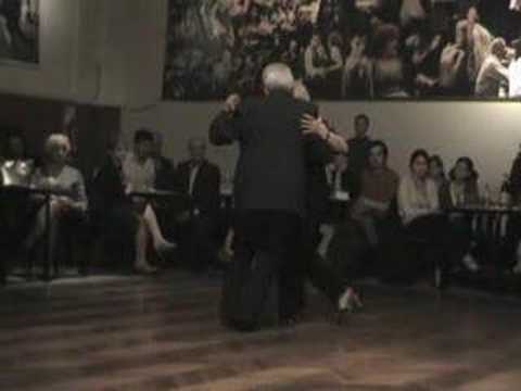  Carlos Perez  and  Rosa Forte  are  dancing  to  the  tango  "  El Choclo  "