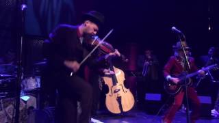 Squirrel Nut Zippers ~ Good Enough For Granddad