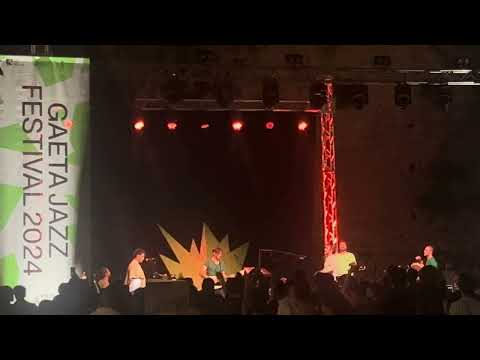 C’mon Tigre - Sento un morso dolce | Gaeta Jazz Festival