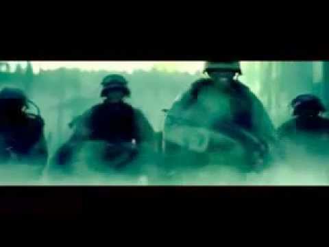 " HELIKOPTER W OGNIU " - Soundtrack ( Black Hawk Down ) Hans Zimmer - GORTOZ A RAN