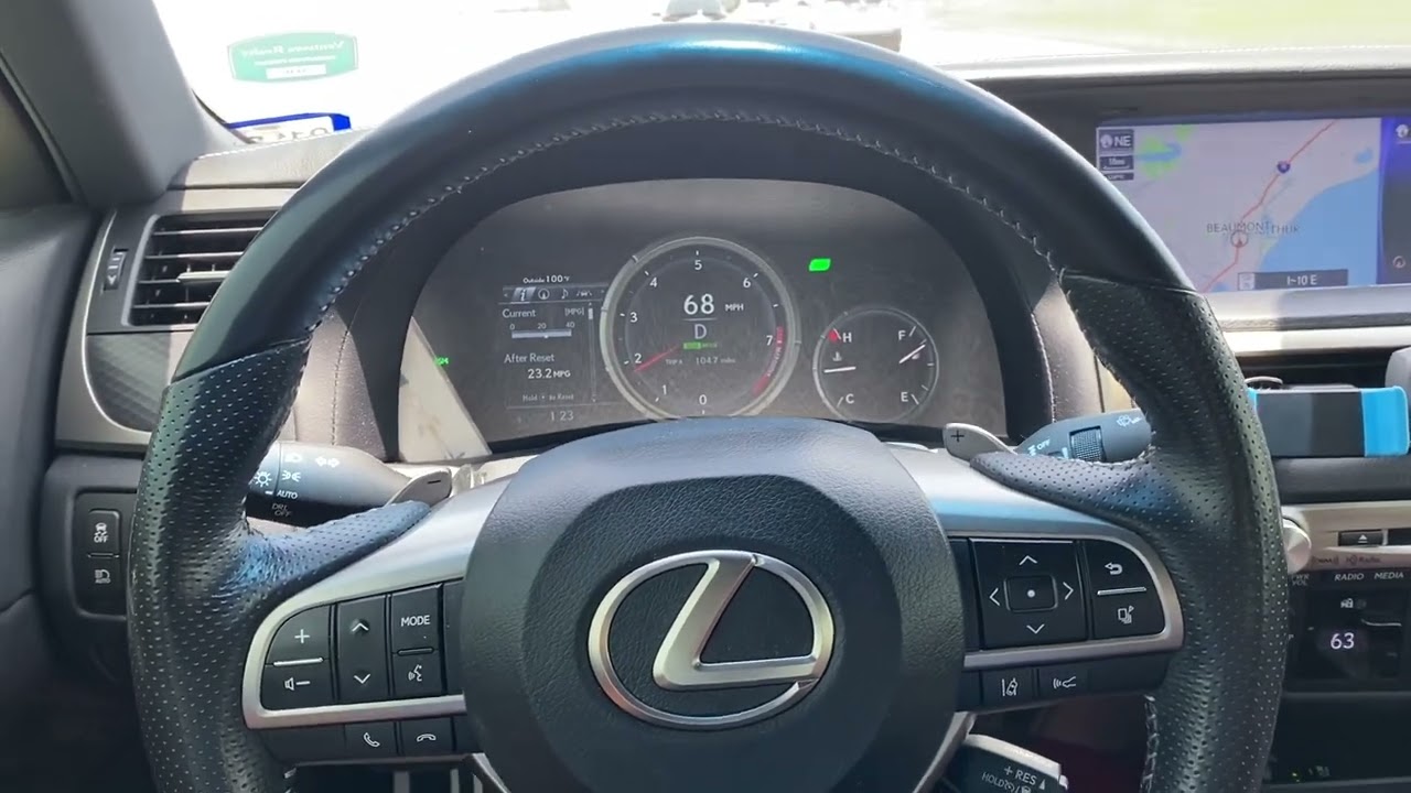 Driving impressions of a 2017 Lexus GS350 F Sport on a ...