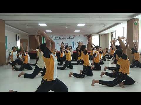 YOGA DANCE @ RBKGLOBAL DAY 2019