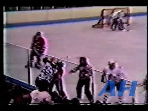 NHL Oct. 10, 1983 Mario Marois,QUE v Chris Nilan,MTL (HL) Quebec Nordiques Montreal Canadiens