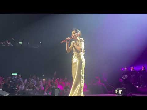 Nadeera Zaini - Bukan Lagi Kita