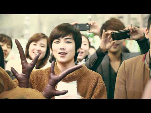 111117 SNSD Yoona's socks band - innisfree