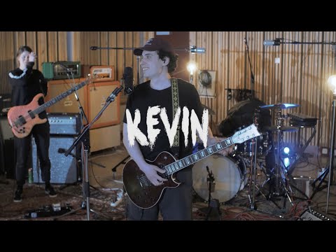 Slomosa - Kevin (live at Polyfon Studio)