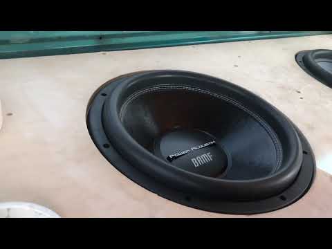 2 Power Aciustik BAMF 15’s on 2 Audio Pipe APCLE1800D’s strapped t 1ohm
