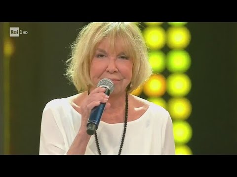 Wilma Goich canta 'Gli occhi miei' - I Migliori Anni 05/05/2017