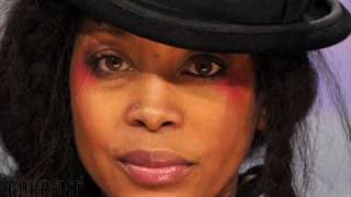 Erykah Badu - That Day (Hi-Def Remix) [NEW SONG 2010]