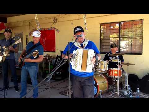 los amables del norte en vivo  desde pueblos  unidos