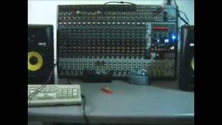 Video thumbnail for KRK RP5 G2 (ROKIT 5) Review by dancetech