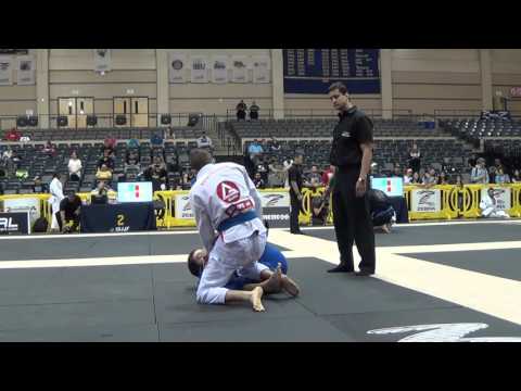IBJJF San Antonio IO 2016 - Gerardo Padilla, GB Monterrey vs. Austin Apodaca, Elite MMA