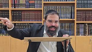 הרב חיים סרוסי - פרשת וירא תשפ"ו - להיות אוהבי חסד ! (הרב חיים סרוסי) - התמונה מוצגת ישירות מתוך אתר האינטרנט יוטיוב. זכויות היוצרים בתמונה שייכות ליוצרה. קישור קרדיט למקור התוכן נמצא בתוך דף הסרטון