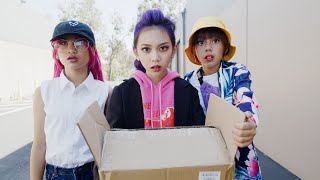 Download lagu Live Action - Huntrix Meets Saja Boys for the First Time - KPOP DEMON HUNTERS - IRL by Le Gianna mp3 Download lagu Live Action - Huntrix Meets Saja Boys for the First Time - KPOP DEMON HUNTERS - IRL by Le Gianna mp3