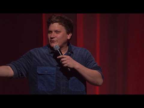 HEINO HANSEN OPTRÆDER FOR KRONPRINSPARRET