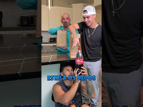 TRANSFORMAMOS uma FANTA em uma COCA-COLA 🥤 #shorts #truquesdemágica