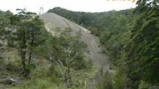 preview picture of video 'Big River Reefton, Up Behind Red Shed.mpg'
