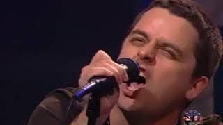 Green Day - Hitchin' a Ride (Live on Leno - 11-19-01)-jadeD-nV