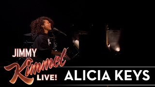 Alicia Keys Performs 'Illusion of Bliss'