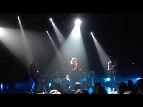 Concert Mina Tindle -Pas Les Saisons- Feyzin 'Epicerie Moderne' 19 03 2015 -'Les Chants de Mars'