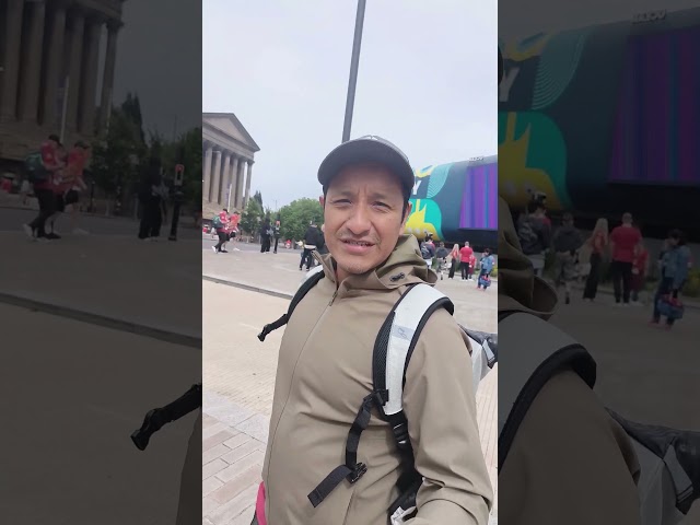 Vídeo relacionado con Bandera oficial del Liverpool F.C. Champions of Europe