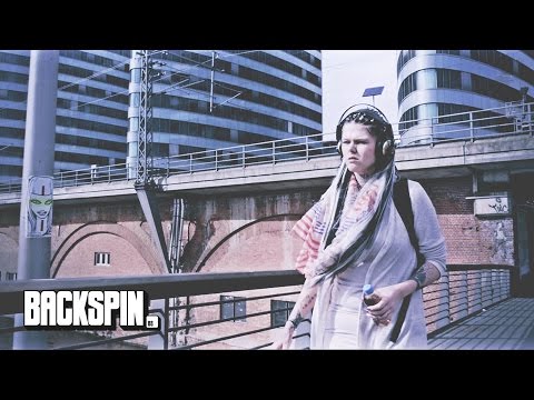 Mrs. Nina Chartier feat. Jacy - "Flaschenpost" (Official Video)