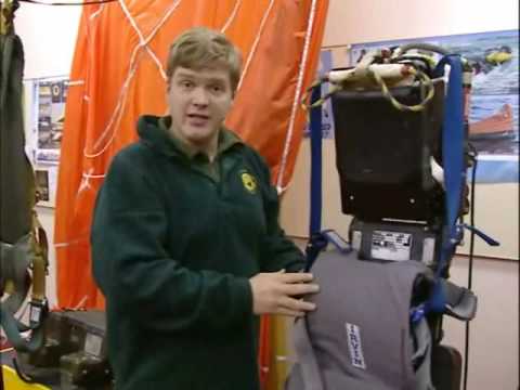 Military Survival Ray Mears S2E4 part 1