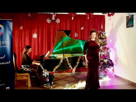 Andreea Novac, Soprano "Der Holle Rache kocht in meinem Herzen". Adina Cocargeanu, piano