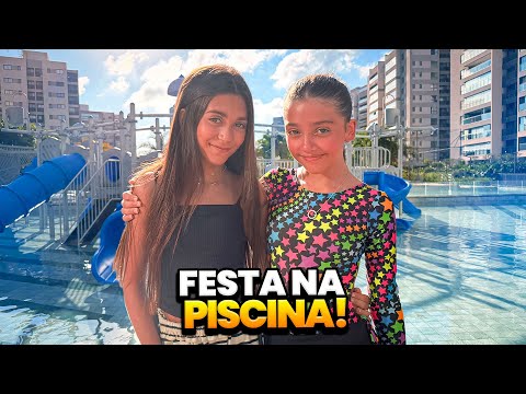 Lara spent the whole day at the pool with the twins Antonio and JP and Sophia 😱 •Lara Caruso•