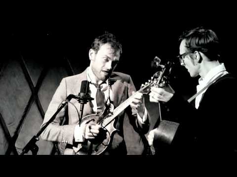 Chris Thile & Michael Daves - "Rabbit in the Log"