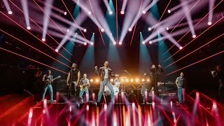 Tauren Wells – Take It All Back (feat. Skillet &amp; Davies.) (Live)