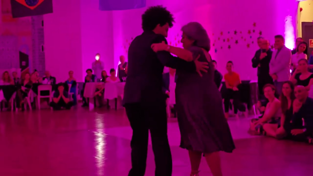 Graciela Gonzalez e Vinicius Souza 3/4