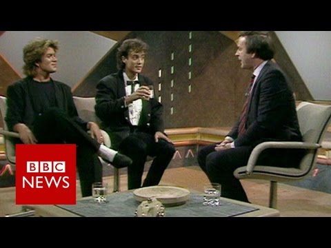 Highlights from Sir Terry Wogan's chat show - BBC News