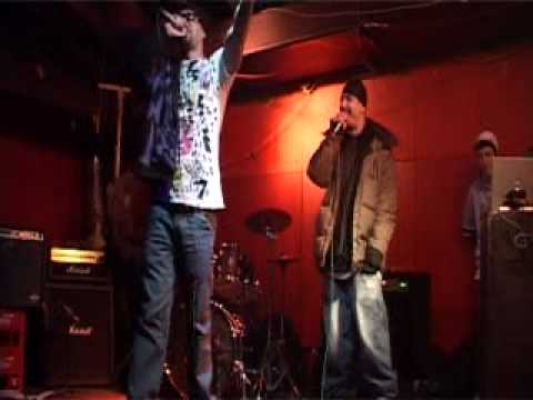 MACKDAMES ripping it up in SKC "living room" 18/12/09