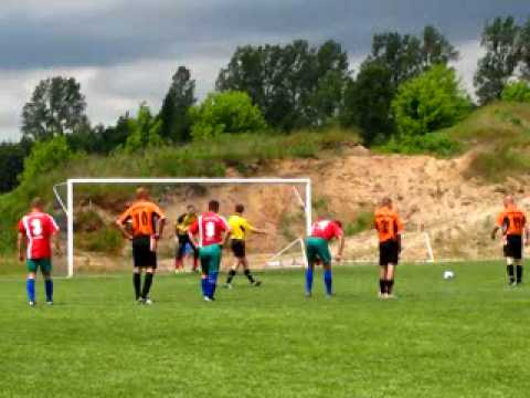 (09/10) KS Studzianki - GKS Stawiski 4:2 (1:1) - gol Lukasz Kurek