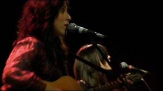 The Watson Twins LIVE @ Headliners:  Waves