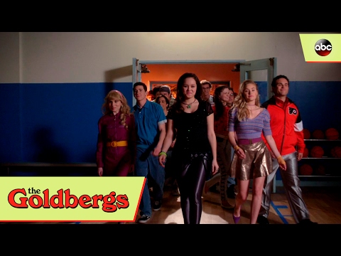 Erica Brings Disco Back - The Goldbergs 4x13