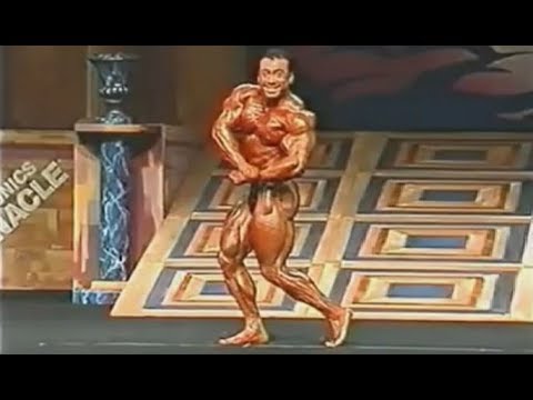 Johnny Moya - Mr. Olympia 1998 Posing