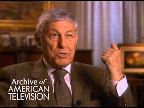 Don Hewitt discusses seeing TV at the 1939 Worlds Fair - EMMYTVLEGENDS.ORG