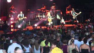 The Band Perry - Independence/Free Fallin (6/30/12)