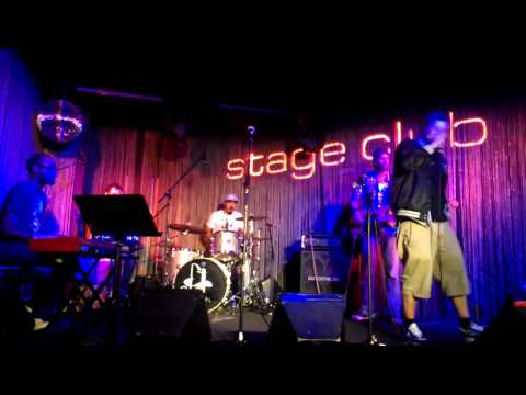 PETSCHINO @ SESS1ONE im Stage Club / 21.08.2012